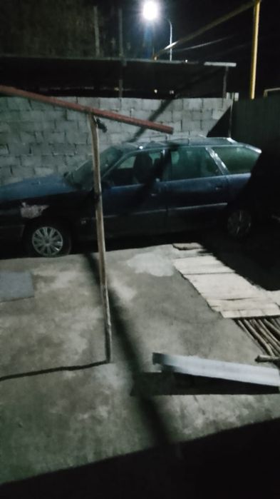 Машина Ауди Аванд