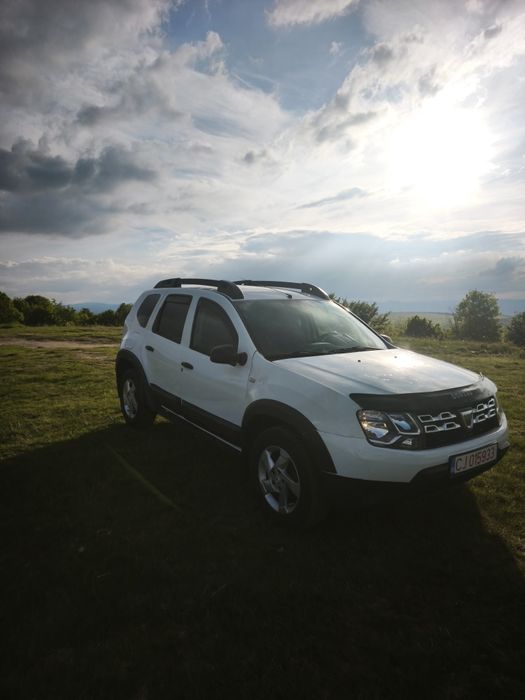 Vând DACIA DUSTER 1.5, 4x4