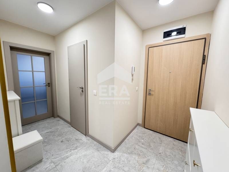 Дава се под наем Тристаен апартамент в София, Банишора - 80 кв.м за 797.64 € - Снимка #7