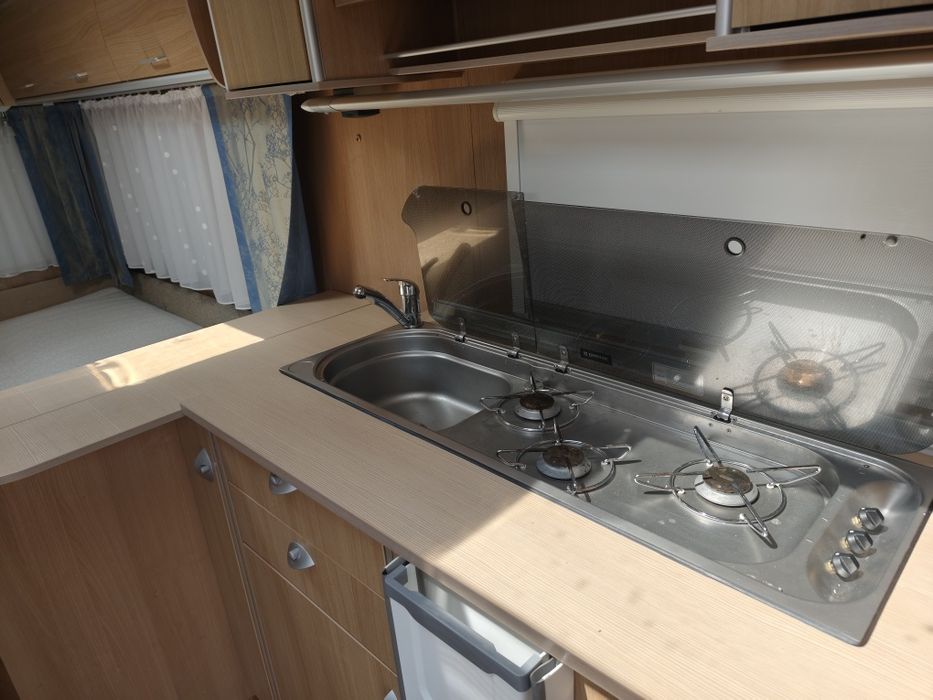 Каравана Burstner Averso fifty 465