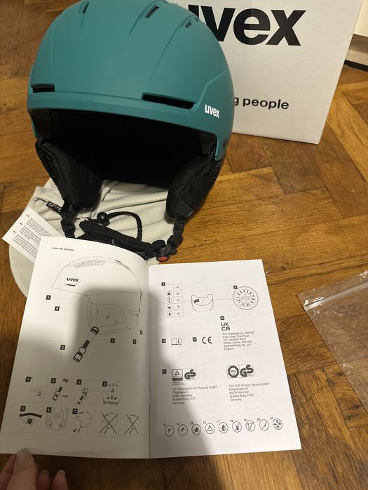 Каска зимни спортове UVEX