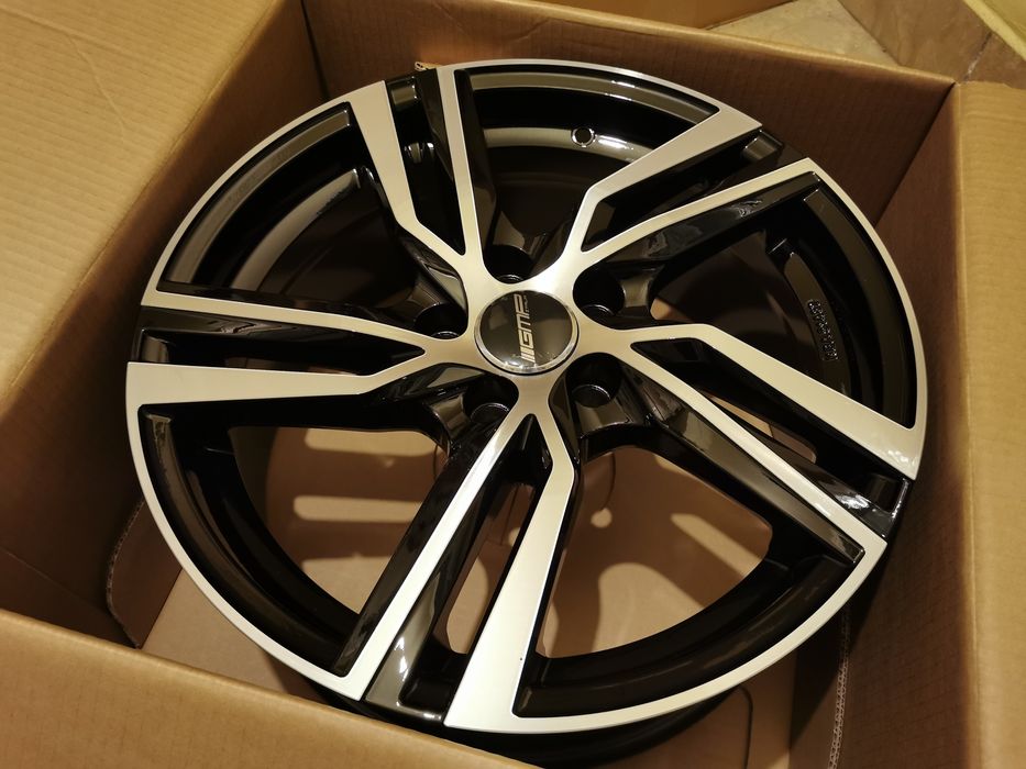 Vand jante de aliaj 5x114,3 pe 17 marca Gmp model Arcan black-polis