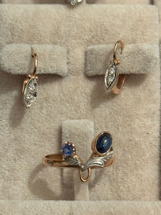 Золотые изделия 583,585  750  пробы