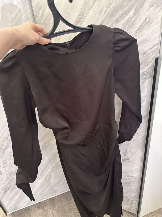 Продам вечерние платья