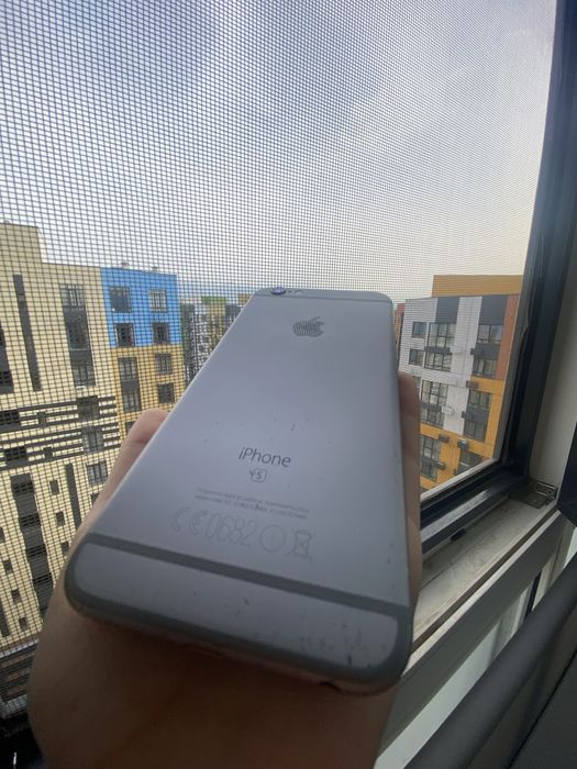 Телефон  Айфон 6s
