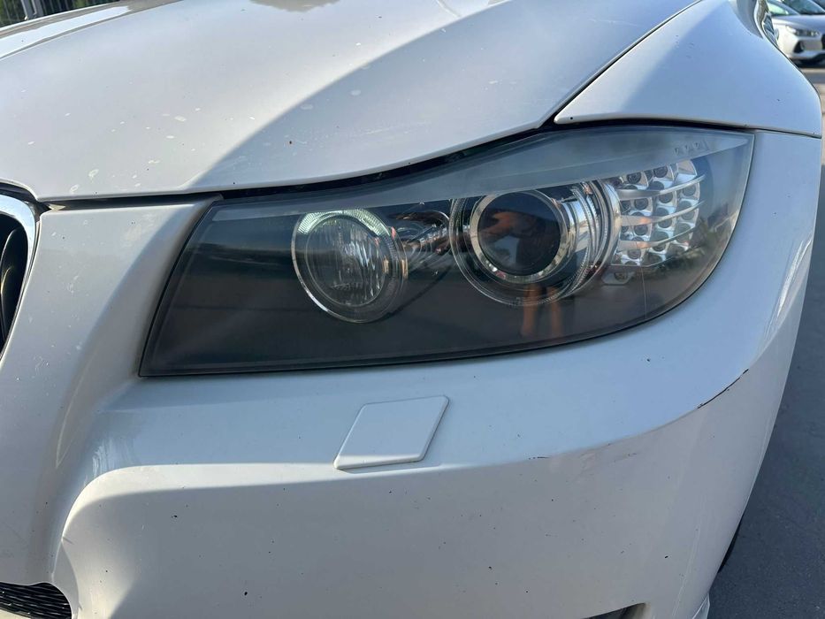 Dezmembrez piese BMW Seria 3 E90 184CP Facelift