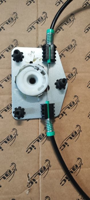 Стъкло повдигач Passat B6 задна дясна врата