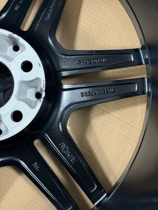 Продам комплект дисков.