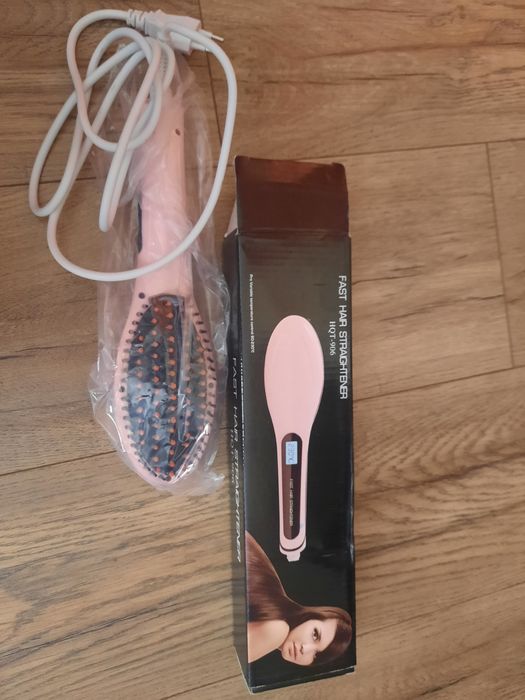 Четка за изправяне на коса