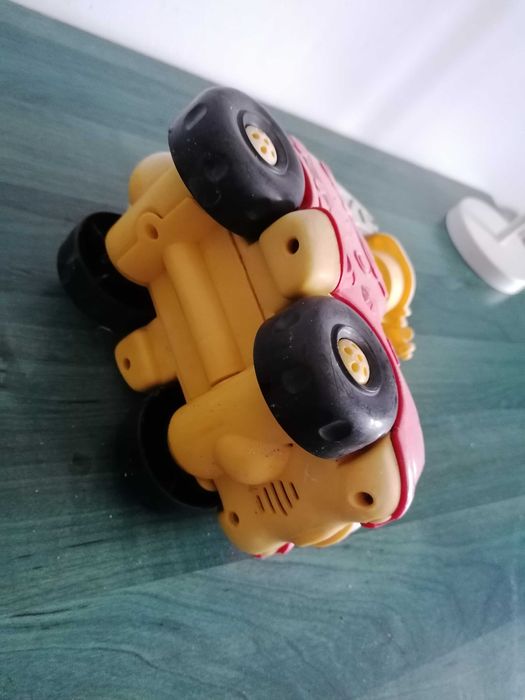 Mașinuta din plastic - macara - pentru copii- vintage