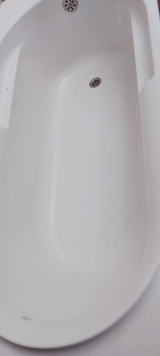 Chiuveta baie cu baterie + cadă baie