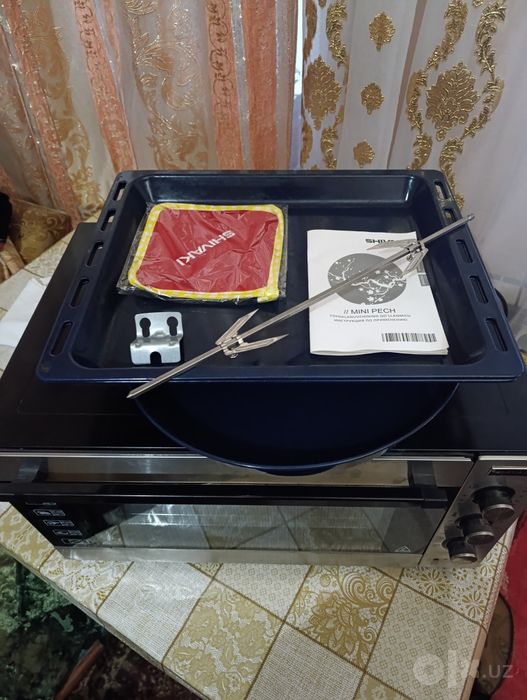 Абсолютно новая духовка