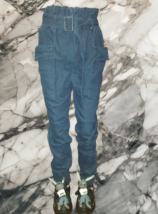 Дамски нови дънки по 20лв