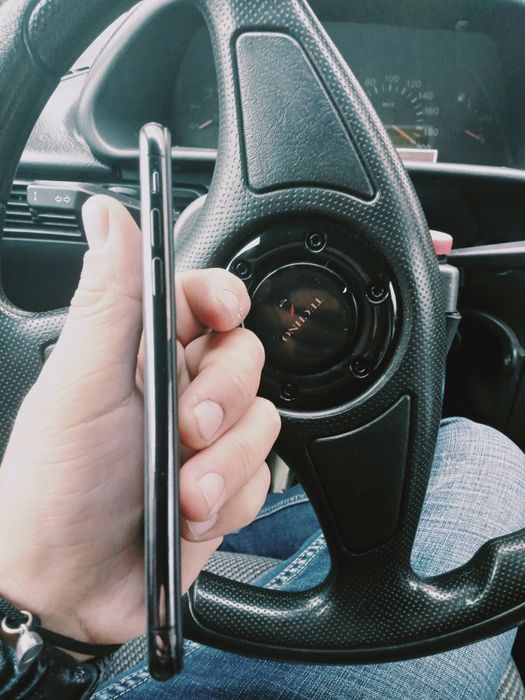 Айфон хс продам срочнооо