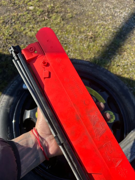 Авариен комплект Мерцедес Патерица