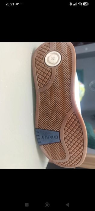 Adidași damă Guess 40