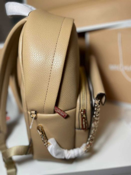 Оригинална раница на Michael Kors