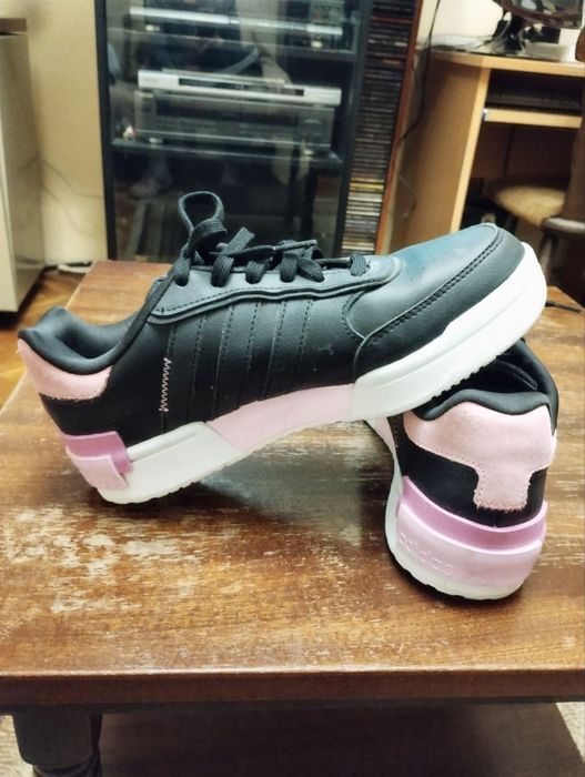 Adidas basketball lady sneakers маратонки