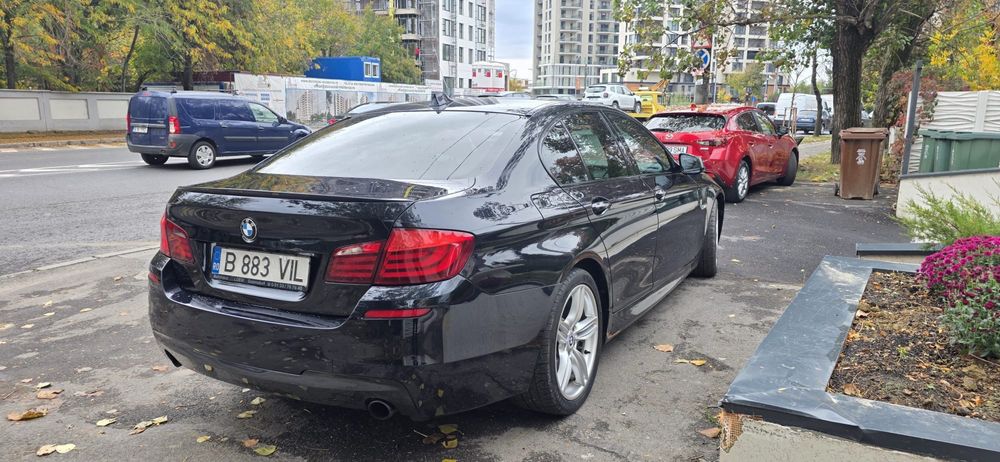 BMW 5 Series 2011 — imagine 5