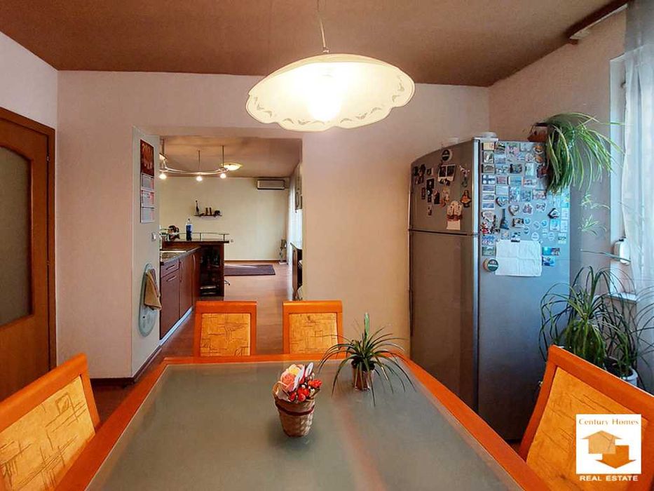 Продава се Многостаен апартамент в Велико Търново, Център - 184 кв.м за 2256 €/кв.м - Снимка #5