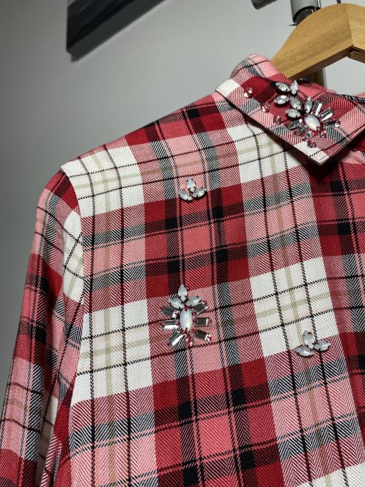 Vând cămașă Guess