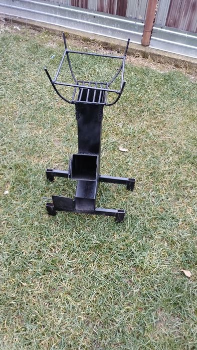 De vânzare o sobă rachetă,gata de utilizare.