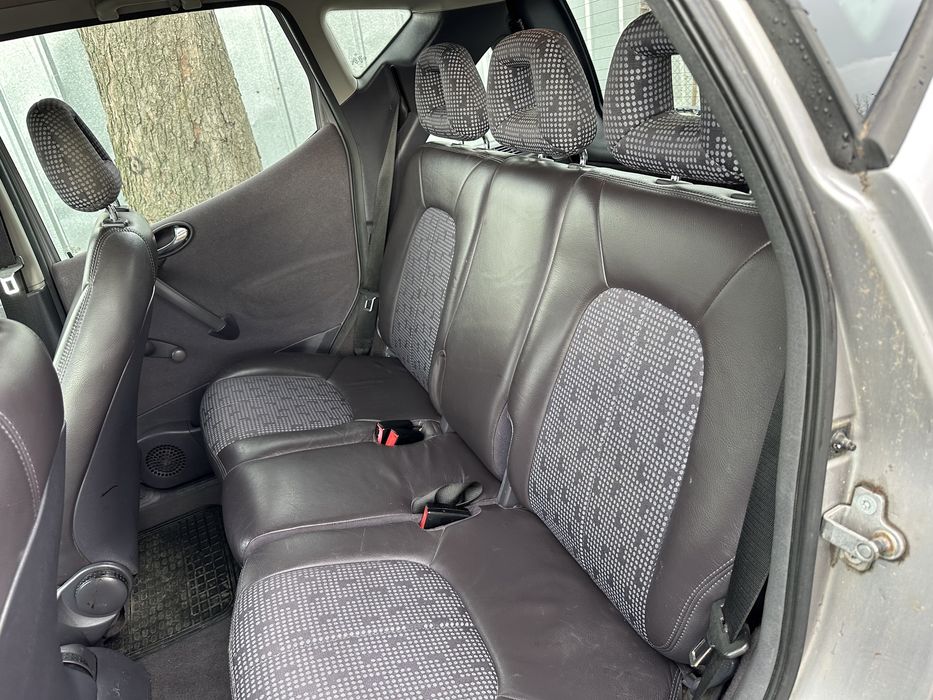 Mercedes A160 на части