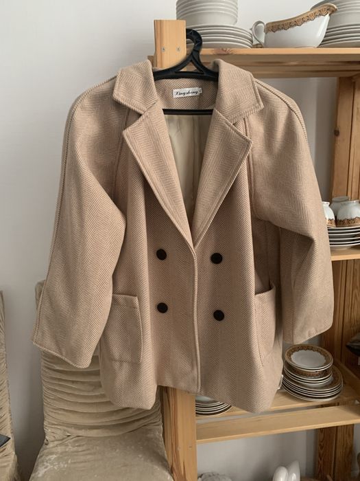 Продается пальто