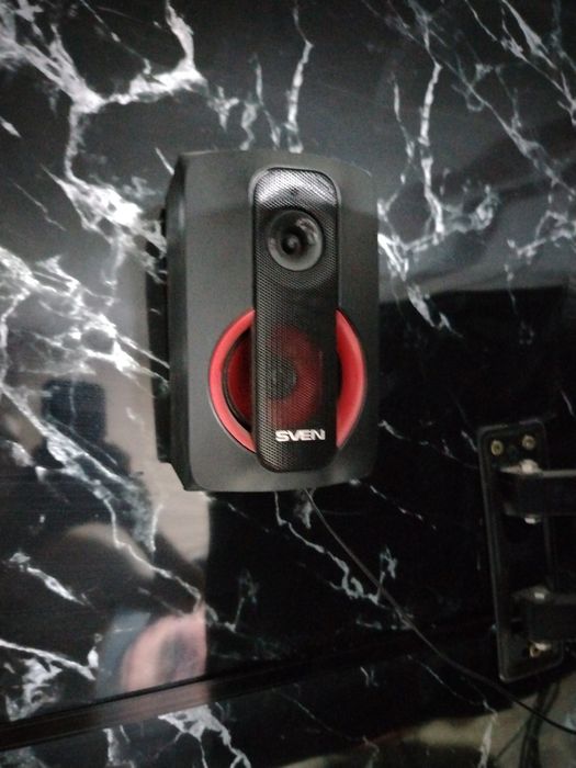 Продам колонки Sven