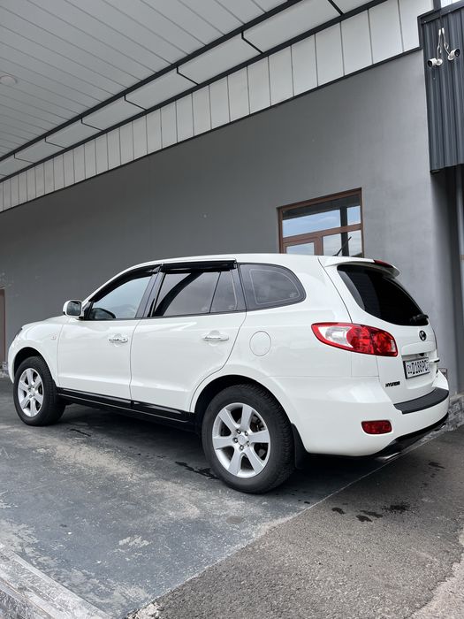 Hyundai Santa fe-II 2,7 2009