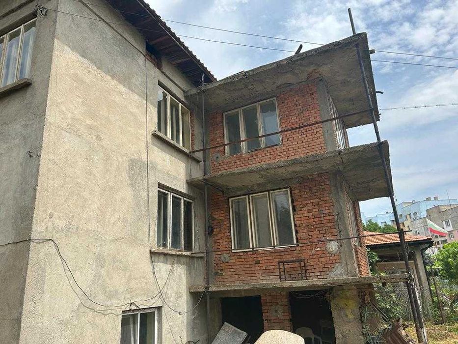 Продава се Къща в Тутракан - 204 кв.м за 300 €/кв.м - Снимка #5