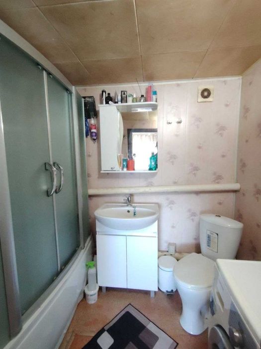 4-комнатный дом в черте города.