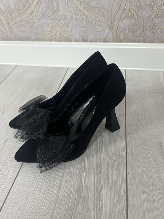 Туфли каблуком 9см 38р 9тыс