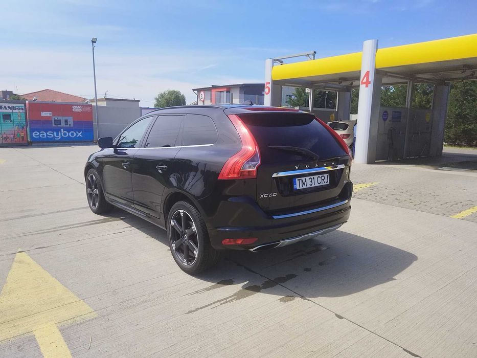 VOLVO XC60 2014 2.0 181 cp Automata