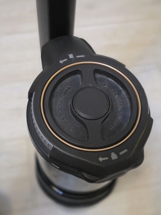 Miele Triflex HX2 Cat & Dog безкабелна прахосмукачка