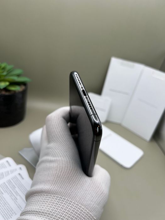 iPhone Xs MAX, iCloud locked, НА ЧАСТИ, 90% батерия, КАТО НОВ!