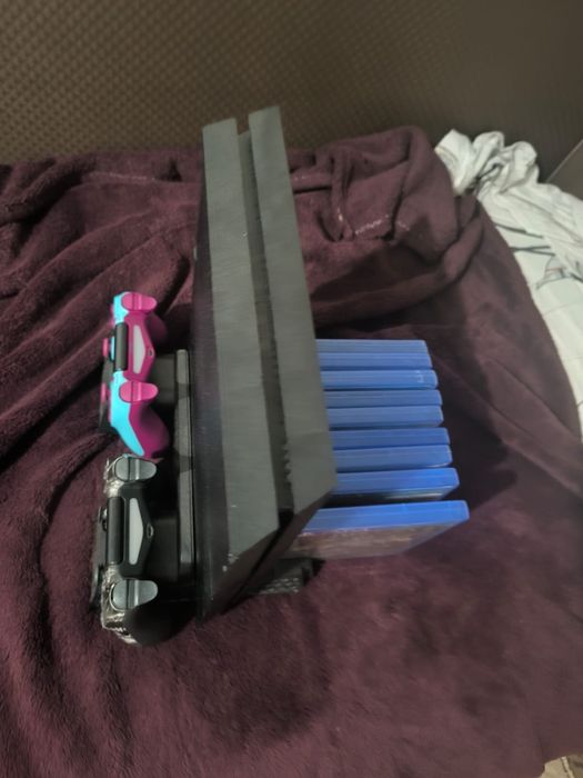 ps 4 slim+2геймпада