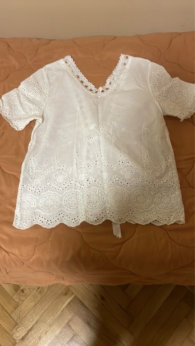 Дамски блузи за всеки ден