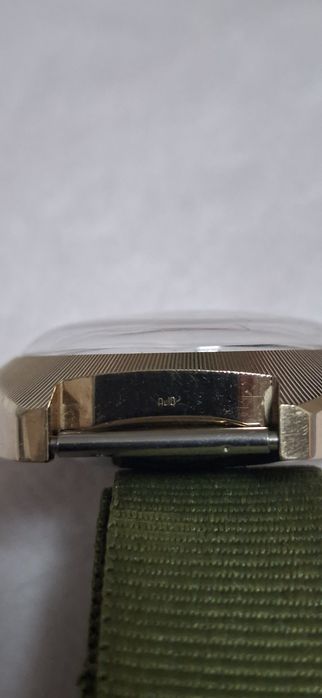 Продам часы "SLAVA" 27 jewels