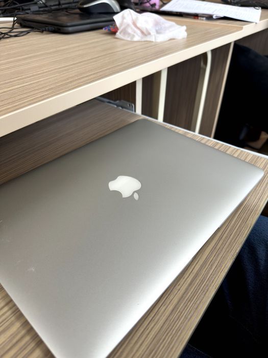 MacBook Air 13 (Early-2014) 8GB / 128GB