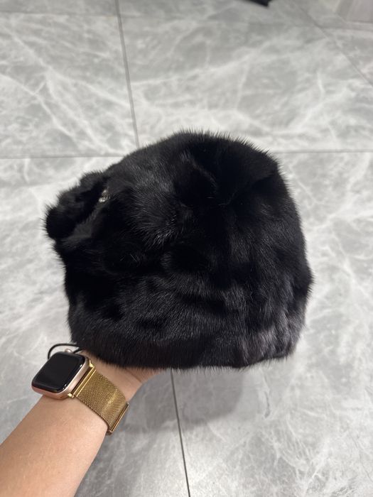 Продам норковую шапку