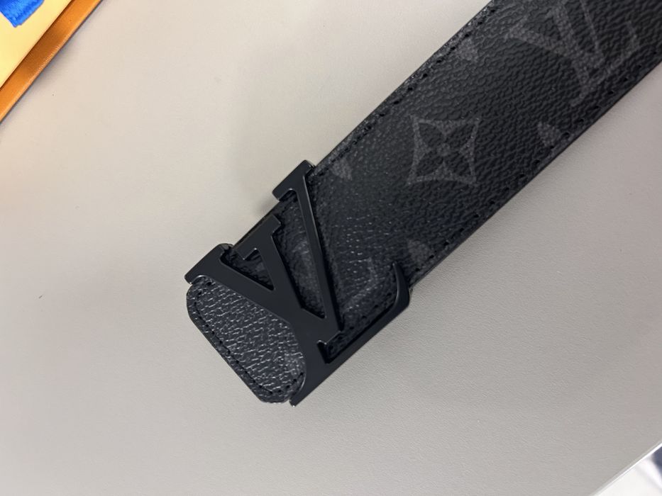 Curea Louis Vuitton LV