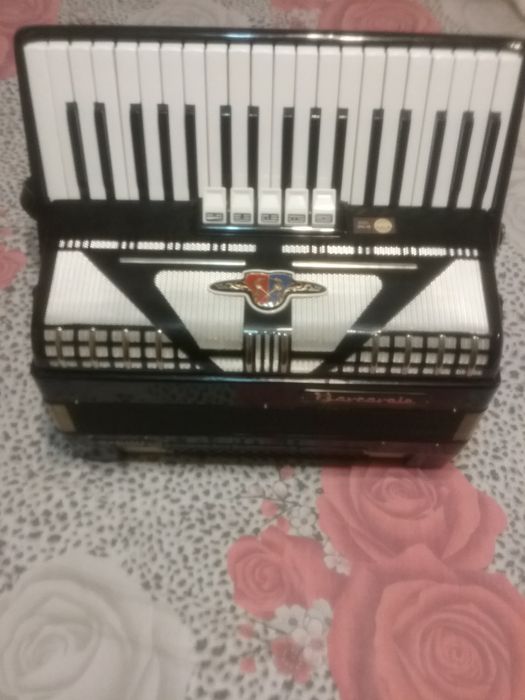 Acordeon barcarole 96 de bași