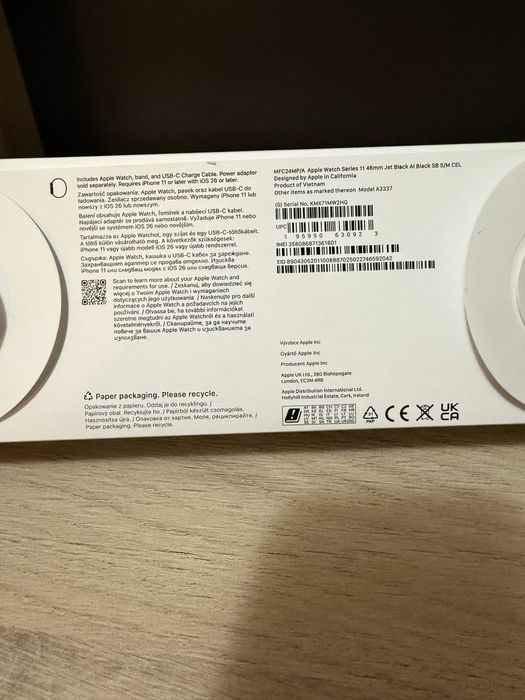 Apple Watch Series 11 Cellular 46mm Jet Black – Като Нов