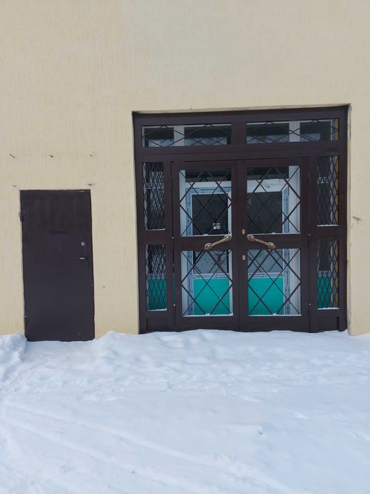 Сдам в долгосрочную аренду коммерческое здание.