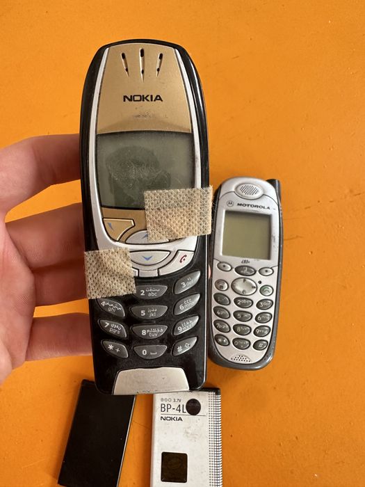 Nokia и Motorolla легендарные телефоны