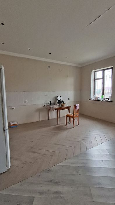 Частный дом с участком.