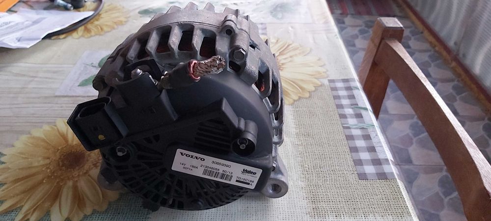 Alternator Volvo 30659390 și 30644799