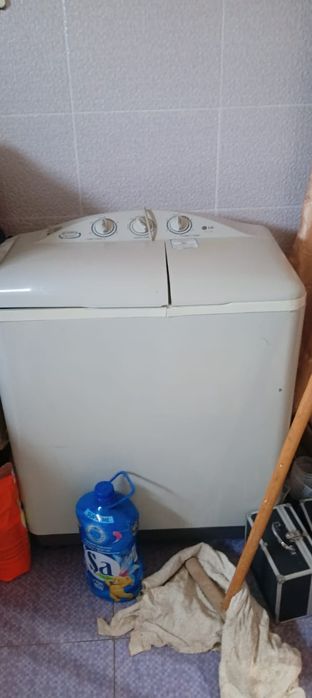 продам стиральную машинку