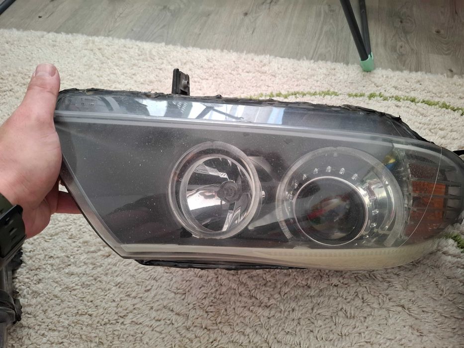 Faruri BMW e90 , e91 facelift 2008